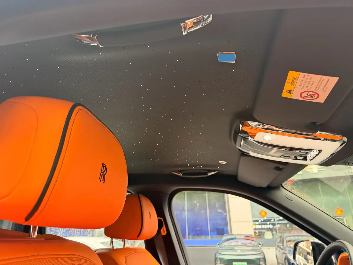 2018 Rolls-Royce Cullinan 6.7T 571HP V12 8AT,autocango,china used car exporter,china ev exporter,chinese used car exporter,chinese used ev exporter