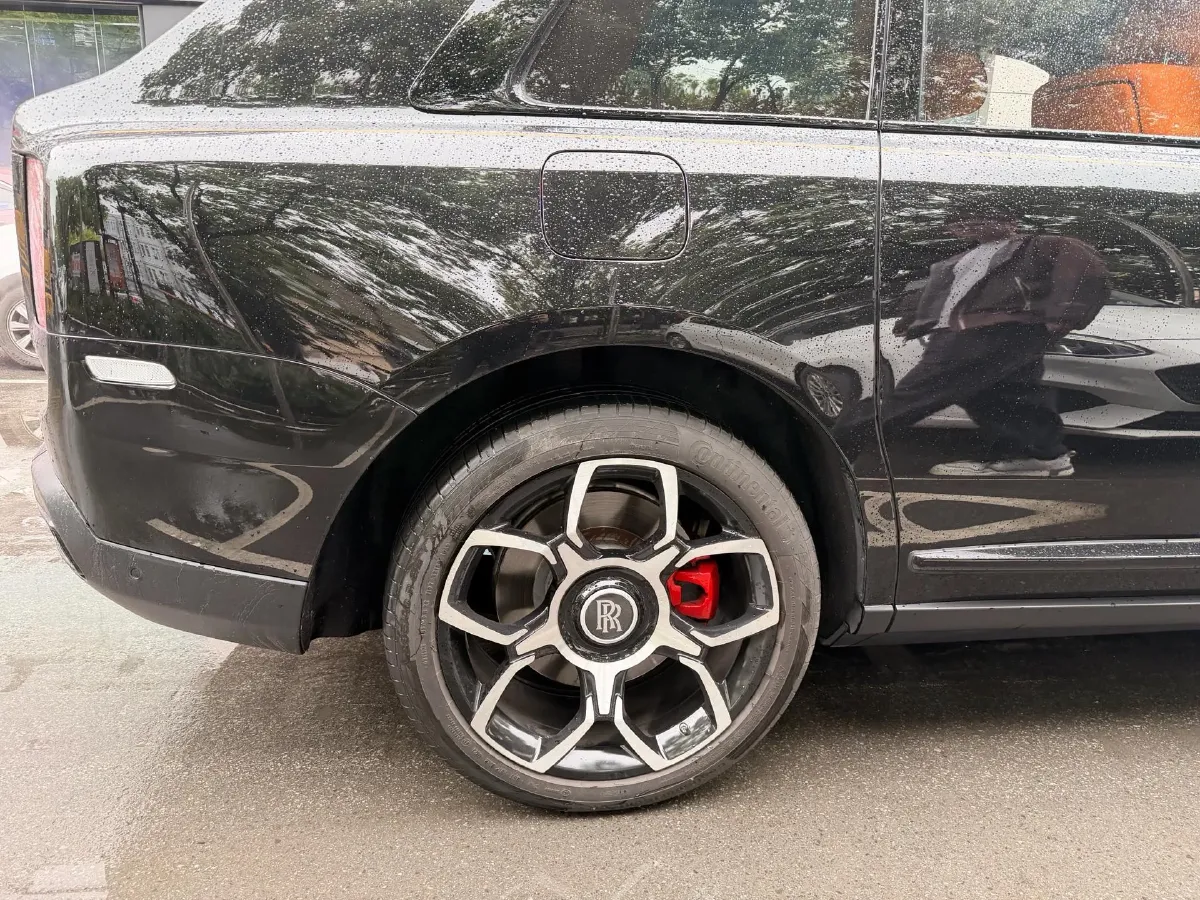 2018 Rolls-Royce Cullinan 6.7T 571HP V12 8AT,autocango,china used car exporter,china ev exporter,chinese used car exporter,chinese used ev exporter