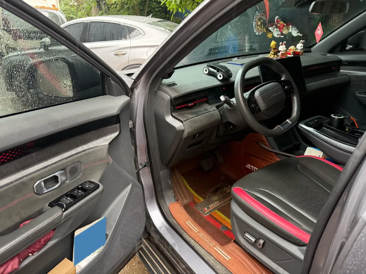 2022 Jetour DASHING 1.6T 197HP L4 7DCT,autocango,china used car exporter,china ev exporter,chinese used car exporter,chinese used ev exporter