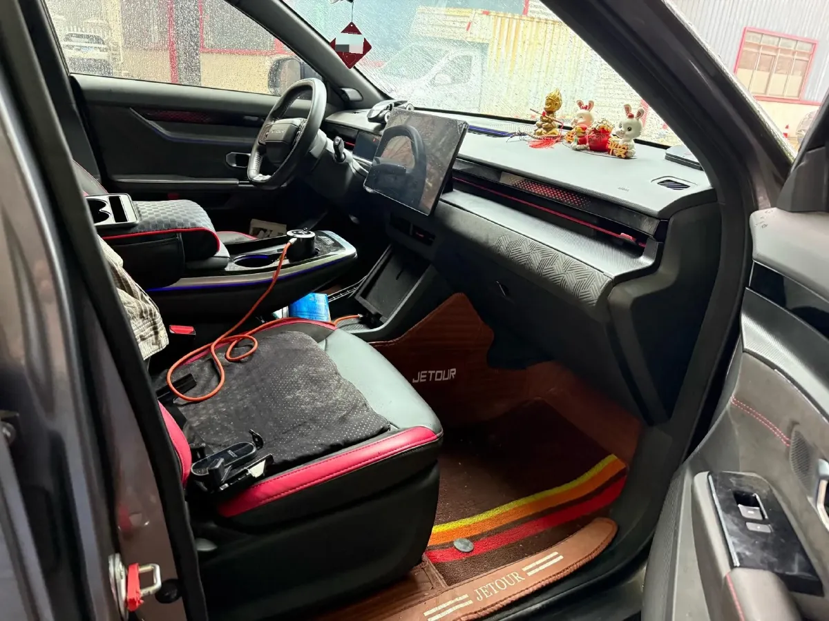 2022 Jetour DASHING 1.6T 197HP L4 7DCT,autocango,china used car exporter,china ev exporter,chinese used car exporter,chinese used ev exporter