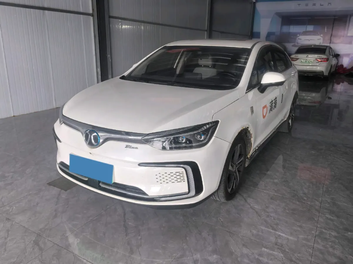 2018 BeiJing Auto EU5 BEV 53.66KWH,autocango,china used car exporter,china ev exporter,chinese used car exporter,chinese used ev exporter