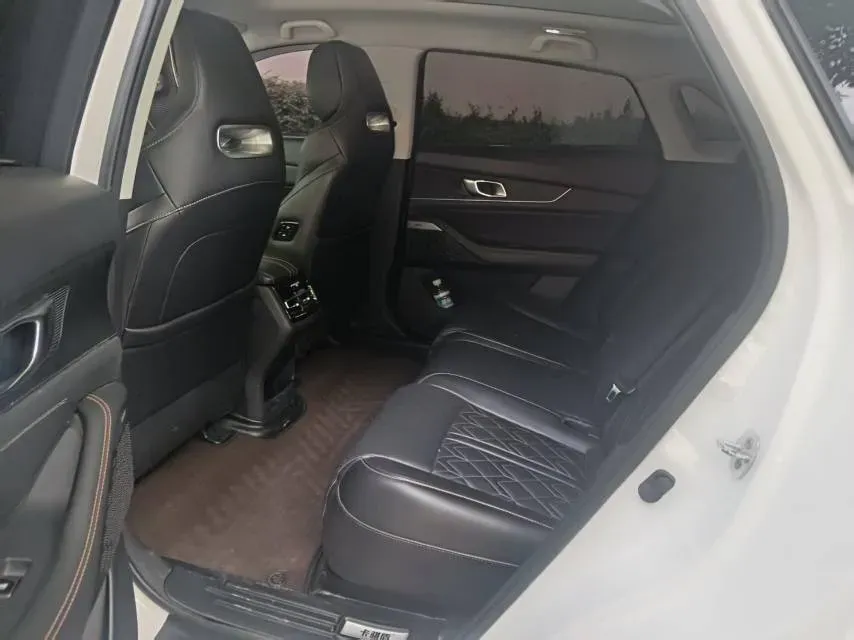 2022 Chevrolet Menlo BEV 61.1KWH,autocango,china used car exporter,china ev exporter,chinese used car exporter,chinese used ev exporter