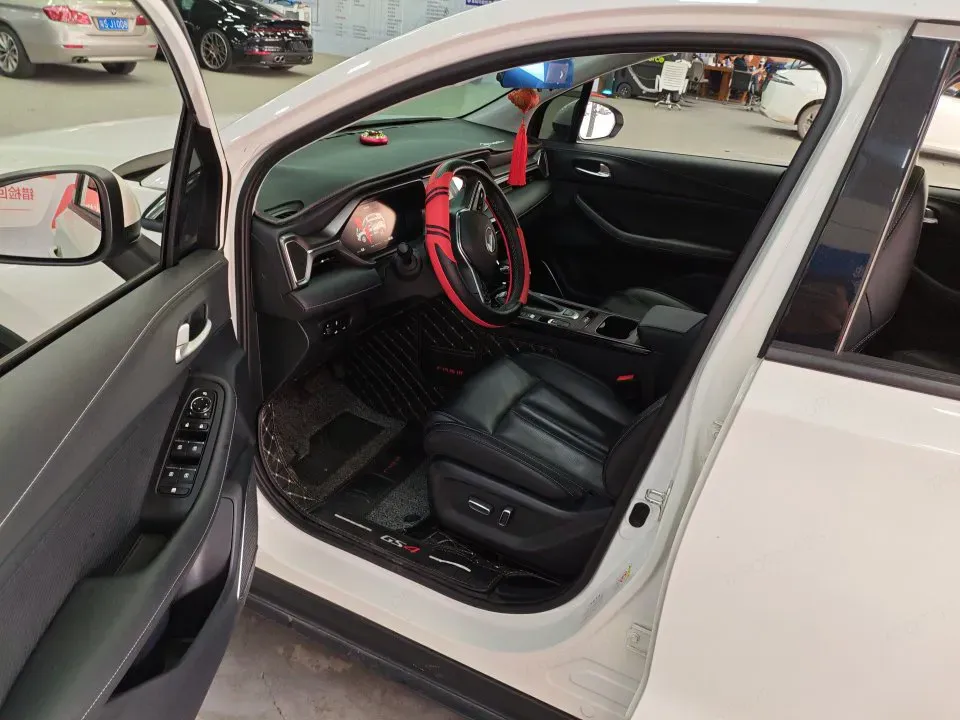 2022 GAC Trumpchi GS4 1.5T 169HP L4 6AT,autocango,china used car exporter,china ev exporter,chinese used car exporter,chinese used ev exporter