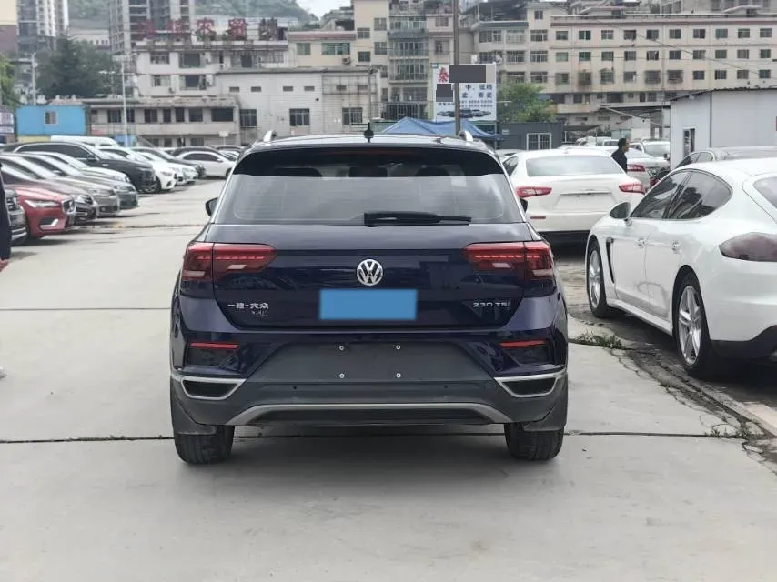 2020 Volkswagen T-Roc 1.4T 131HP L4 7DCT,autocango,china used car exporter,china ev exporter,chinese used car exporter,chinese used ev exporter