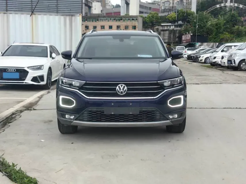 2020 Volkswagen T-Roc 1.4T 131HP L4 7DCT,autocango,china used car exporter,china ev exporter,chinese used car exporter,chinese used ev exporter