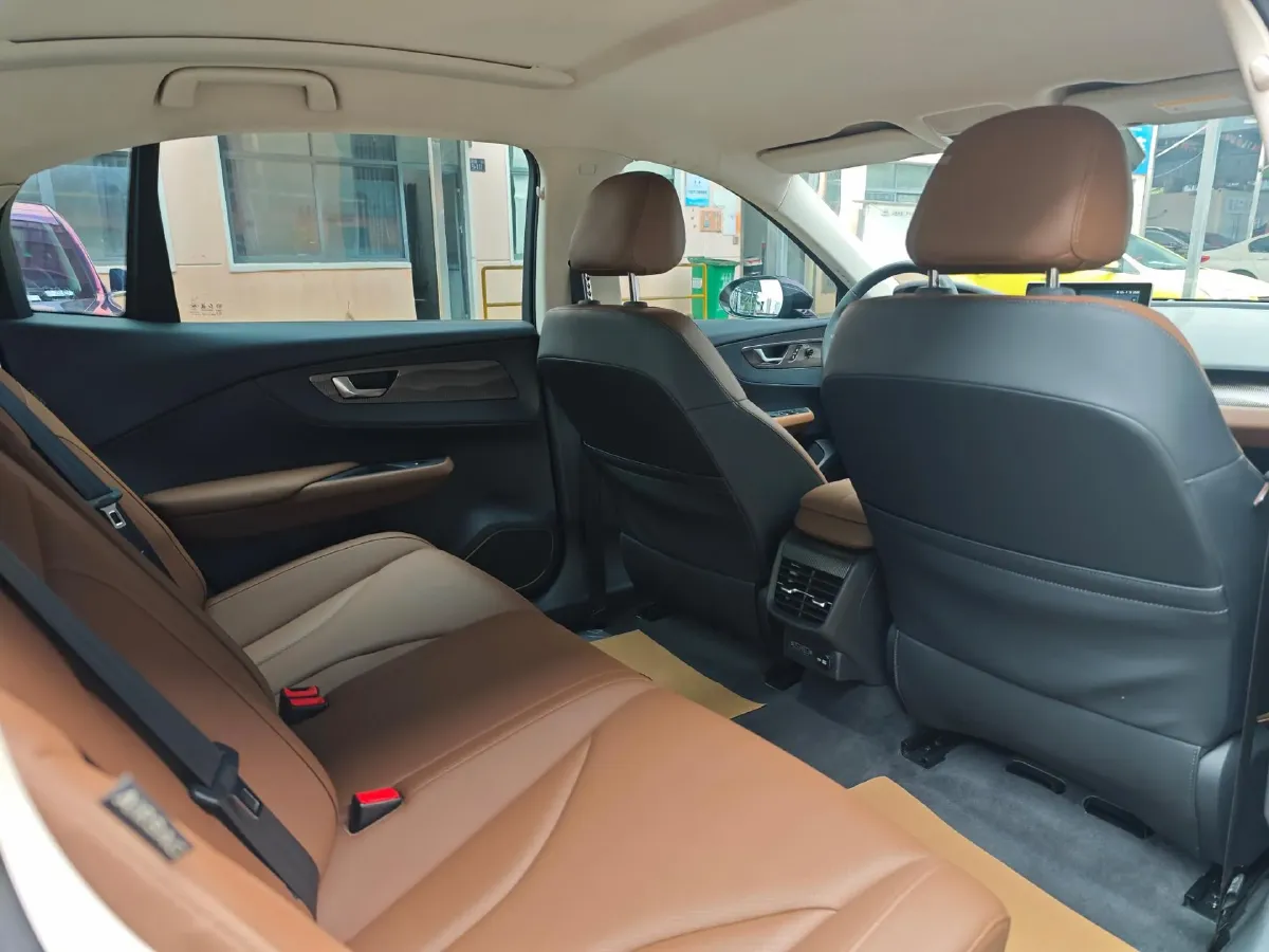 2022 HongQi E-QM5 BEV 54KWH,autocango,china used car exporter,china ev exporter,chinese used car exporter,chinese used ev exporter