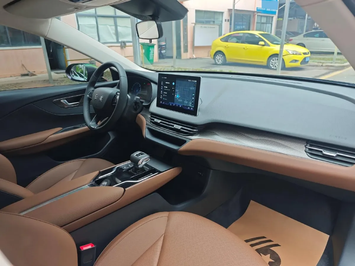 2022 HongQi E-QM5 BEV 54KWH,autocango,china used car exporter,china ev exporter,chinese used car exporter,chinese used ev exporter