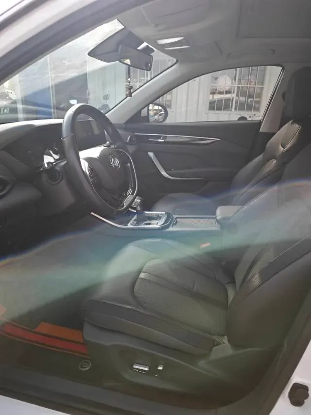 2020 DongFeng Aeolus YiXuan 1.5T 150HP L4 6DCT,autocango,china used car exporter,china ev exporter,chinese used car exporter,chinese used ev exporter