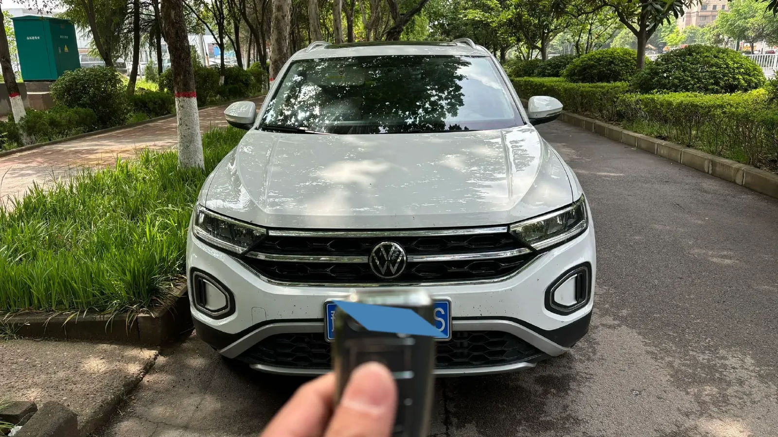 2023 Volkswagen T-Roc 1.4T 150HP L4 7DCT,autocango,china used car exporter,china ev exporter,chinese used car exporter,chinese used ev exporter