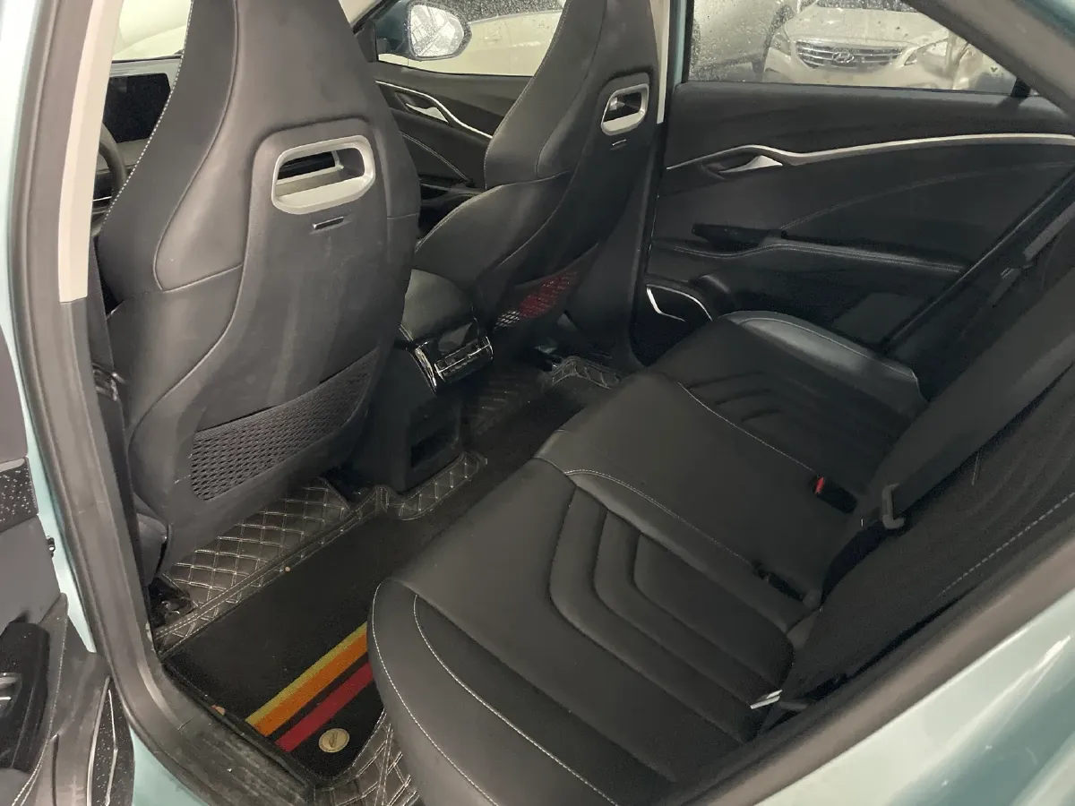 2022 GAC Trumpchi GS4 Plus 2.0T 252HP L4 6AT,autocango,china used car exporter,china ev exporter,chinese used car exporter,chinese used ev exporter