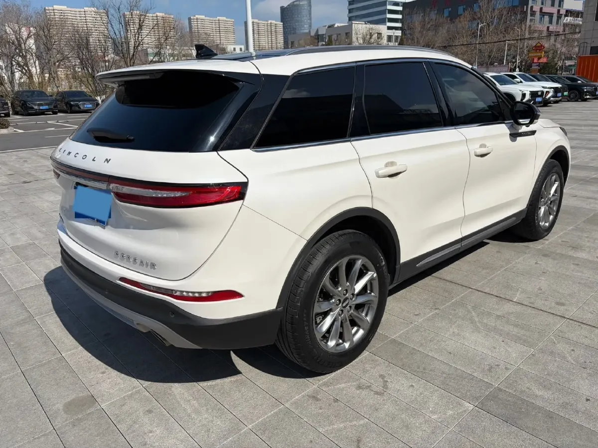 2021 Lincoln Corsair 2.0T 245HP L4 8AT,autocango,china used car exporter,china ev exporter,chinese used car exporter,chinese used ev exporter
