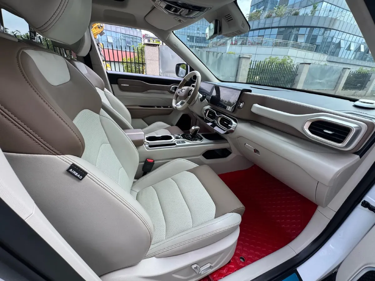 2020 Geely ICON 1.5T 177HP L3 7DCT,autocango,china used car exporter,china ev exporter,chinese used car exporter,chinese used ev exporter