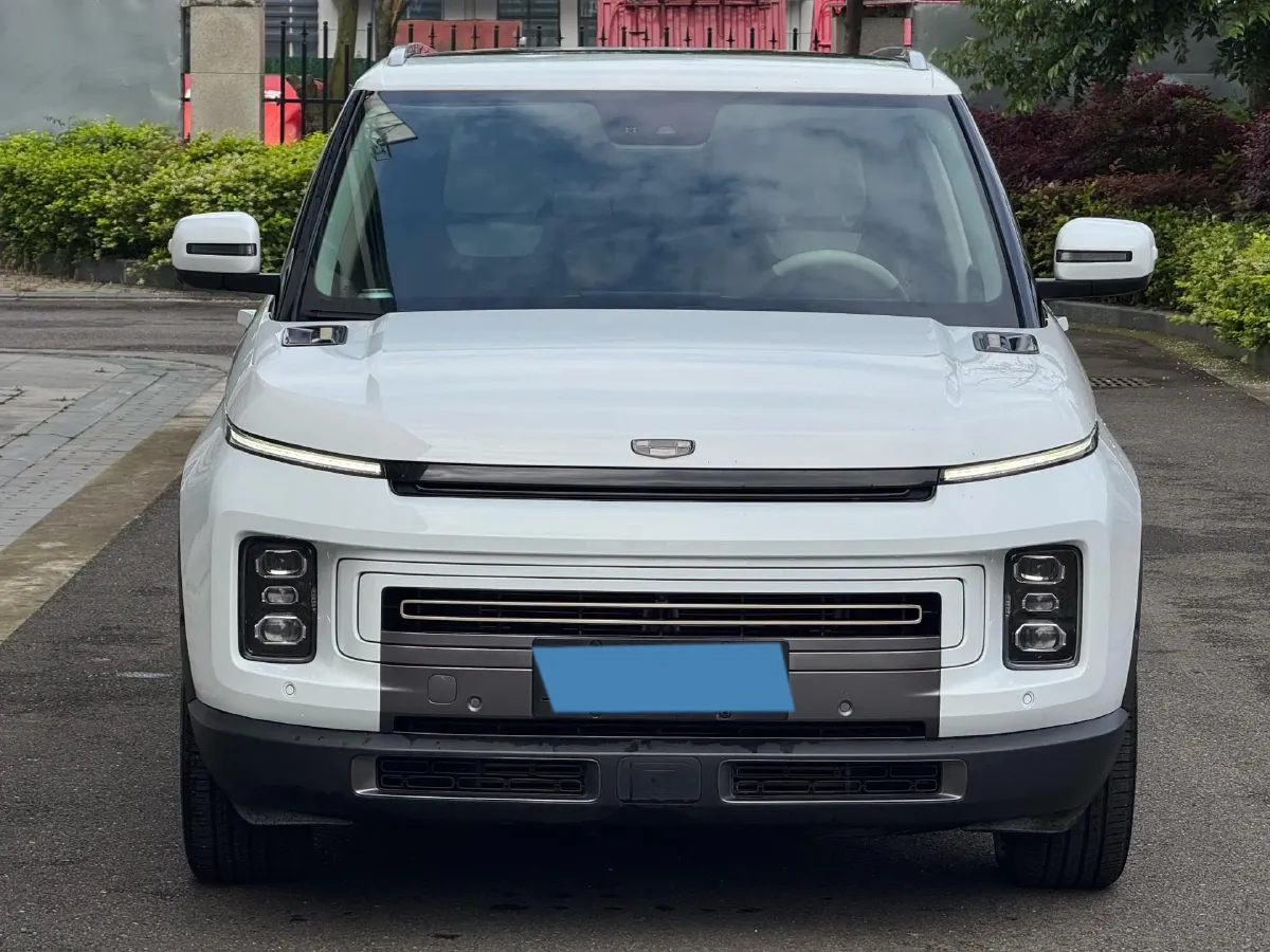 2020 Geely ICON 1.5T 177HP L3 7DCT,autocango,china used car exporter,china ev exporter,chinese used car exporter,chinese used ev exporter
