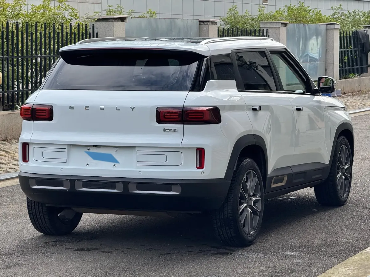 2020 Geely ICON 1.5T 177HP L3 7DCT,autocango,china used car exporter,china ev exporter,chinese used car exporter,chinese used ev exporter