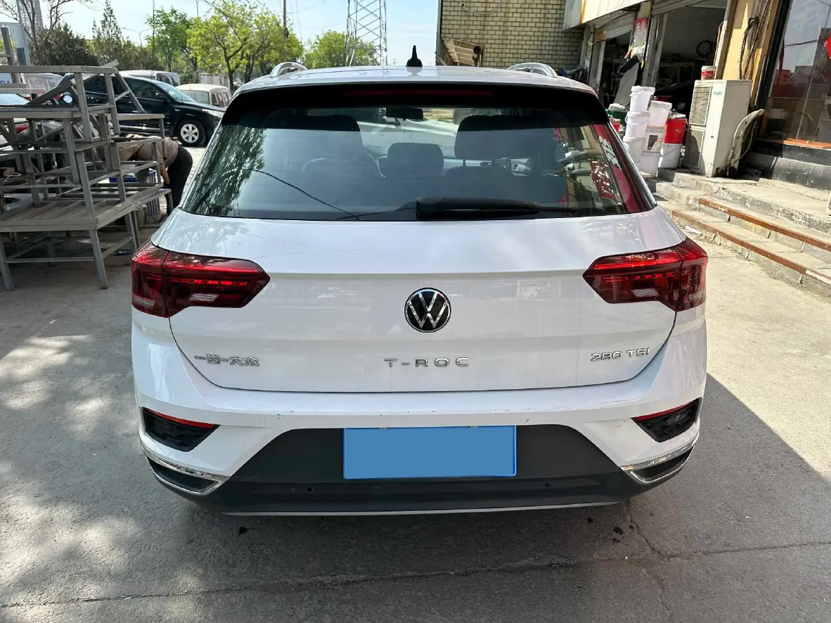 2022 Volkswagen T-Roc 1.4T 150HP L4 7DCT,autocango,china used car exporter,china ev exporter,chinese used car exporter,chinese used ev exporter