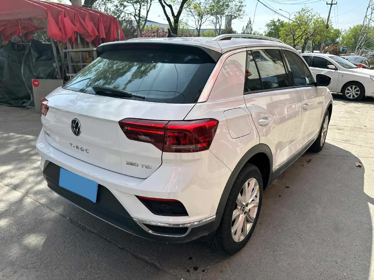 2022 Volkswagen T-Roc 1.4T 150HP L4 7DCT,autocango,china used car exporter,china ev exporter,chinese used car exporter,chinese used ev exporter