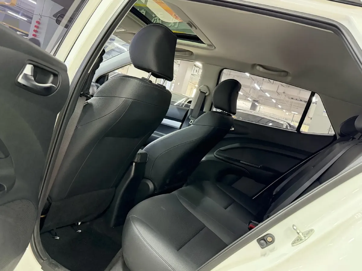 2021 Kia KX1 1.4L 100HP L4 CVT,autocango,china used car exporter,china ev exporter,chinese used car exporter,chinese used ev exporter