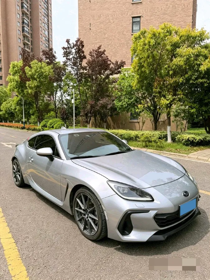 2022 Subaru BRZ 2.4L 234HP H4 6MT,autocango,china used car exporter,china ev exporter,chinese used car exporter,chinese used ev exporter