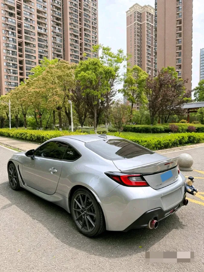 2022 Subaru BRZ 2.4L 234HP H4 6MT,autocango,china used car exporter,china ev exporter,chinese used car exporter,chinese used ev exporter