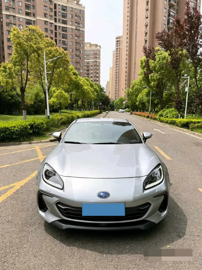2022 Subaru BRZ 2.4L 234HP H4 6MT,autocango,china used car exporter,china ev exporter,chinese used car exporter,chinese used ev exporter