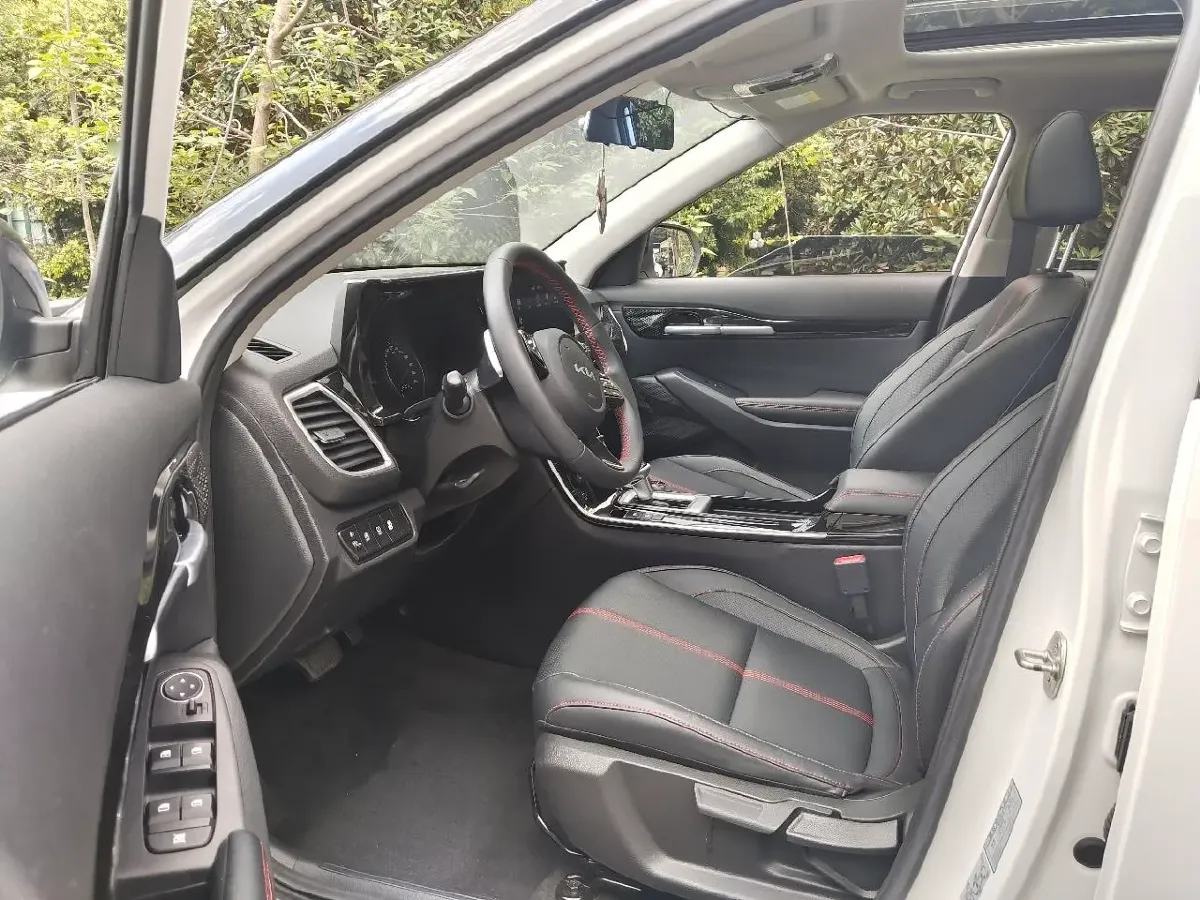 2021 Kia KX3 1.5L 115HP L4 CVT,autocango,china used car exporter,china ev exporter,chinese used car exporter,chinese used ev exporter