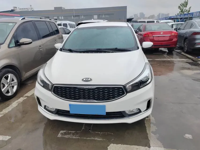 2016 Kia K3 1.6L 128HP L4 6MT,autocango,china used car exporter,china ev exporter,chinese used car exporter,chinese used ev exporter