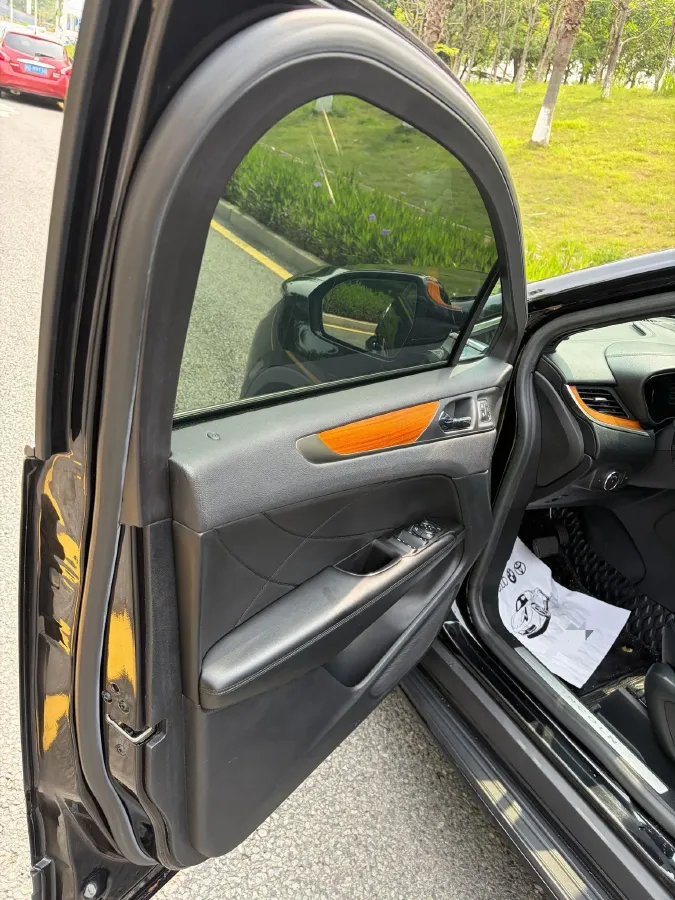 2019 Lincoln MKC 2.0T 253HP L4 6AT,autocango,china used car exporter,china ev exporter,chinese used car exporter,chinese used ev exporter