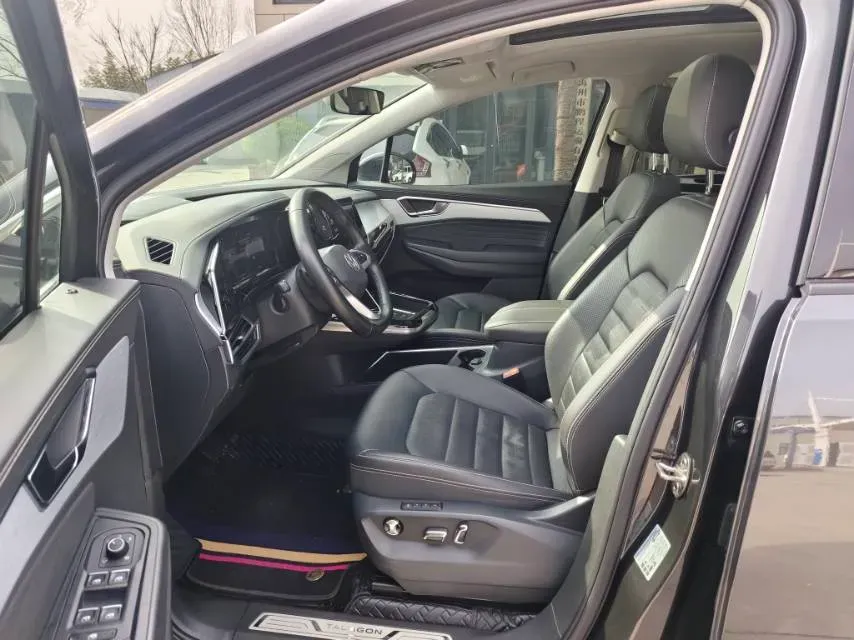 2022 Volkswagen Talagon 2.0T 220HP L4 7DCT,autocango,china used car exporter,china ev exporter,chinese used car exporter,chinese used ev exporter