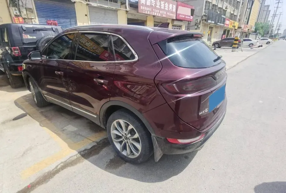 2018 Lincoln MKC 2.0T 203HP L4 6AT,autocango,china used car exporter,china ev exporter,chinese used car exporter,chinese used ev exporter