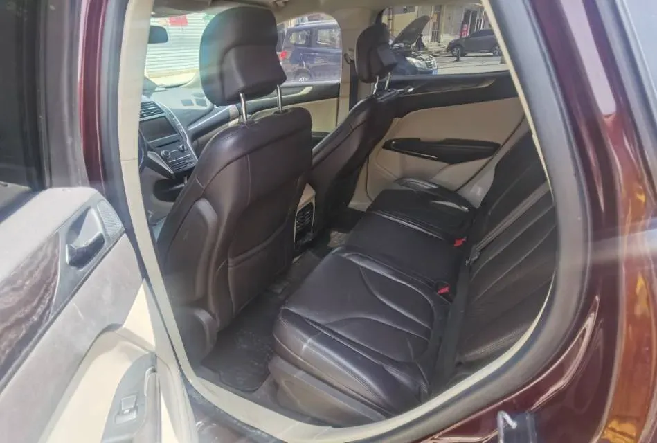 2018 Lincoln MKC 2.0T 203HP L4 6AT,autocango,china used car exporter,china ev exporter,chinese used car exporter,chinese used ev exporter