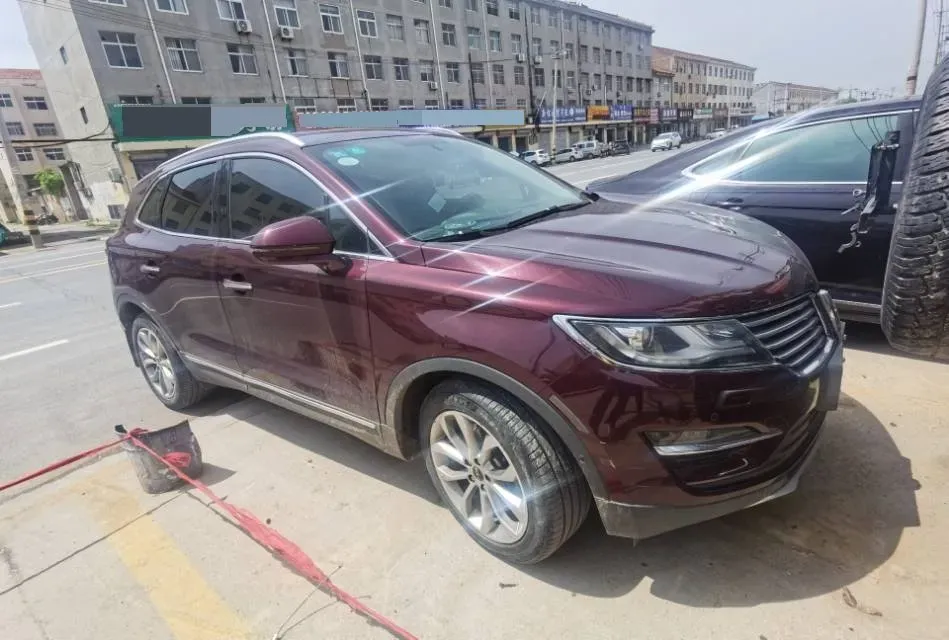 2018 Lincoln MKC 2.0T 203HP L4 6AT,autocango,china used car exporter,china ev exporter,chinese used car exporter,chinese used ev exporter
