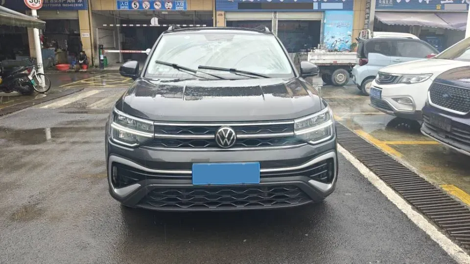 2023 Volkswagen Tharu 1.5T 160HP L4 7DCT,autocango,china used car exporter,china ev exporter,chinese used car exporter,chinese used ev exporter