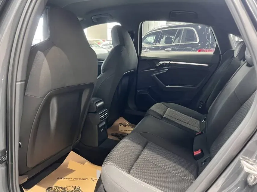 2022 Audi A3 1.4T 150HP L4 7DCT,autocango,china used car exporter,china ev exporter,chinese used car exporter,chinese used ev exporter