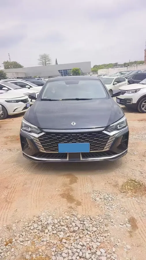 2024 DongFeng Aeolus YiXuan MAX 1.5T 197HP L4 7DCT,autocango,china used car exporter,china ev exporter,chinese used car exporter,chinese used ev exporter