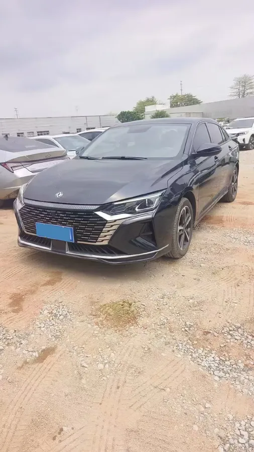 2024 DongFeng Aeolus YiXuan MAX 1.5T 197HP L4 7DCT,autocango,china used car exporter,china ev exporter,chinese used car exporter,chinese used ev exporter