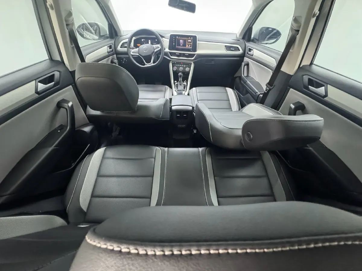 2023 Volkswagen T-Roc 1.4T 150HP L4 7DCT,autocango,china used car exporter,china ev exporter,chinese used car exporter,chinese used ev exporter