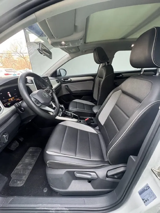 2023 Volkswagen T-Roc 1.4T 150HP L4 7DCT,autocango,china used car exporter,china ev exporter,chinese used car exporter,chinese used ev exporter