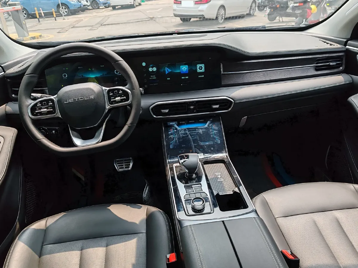 2023 Jetour X90 2.0T 254HP L4 7DCT,autocango,china used car exporter,china ev exporter,chinese used car exporter,chinese used ev exporter