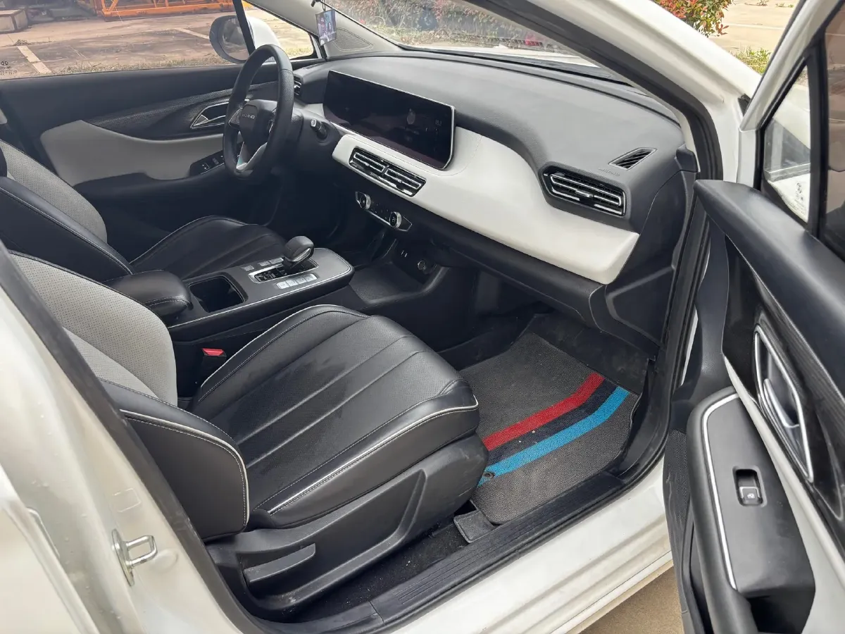 2023 BeiJing Auto EU5 Plus BEV 49.6KWH,autocango,china used car exporter,china ev exporter,chinese used car exporter,chinese used ev exporter