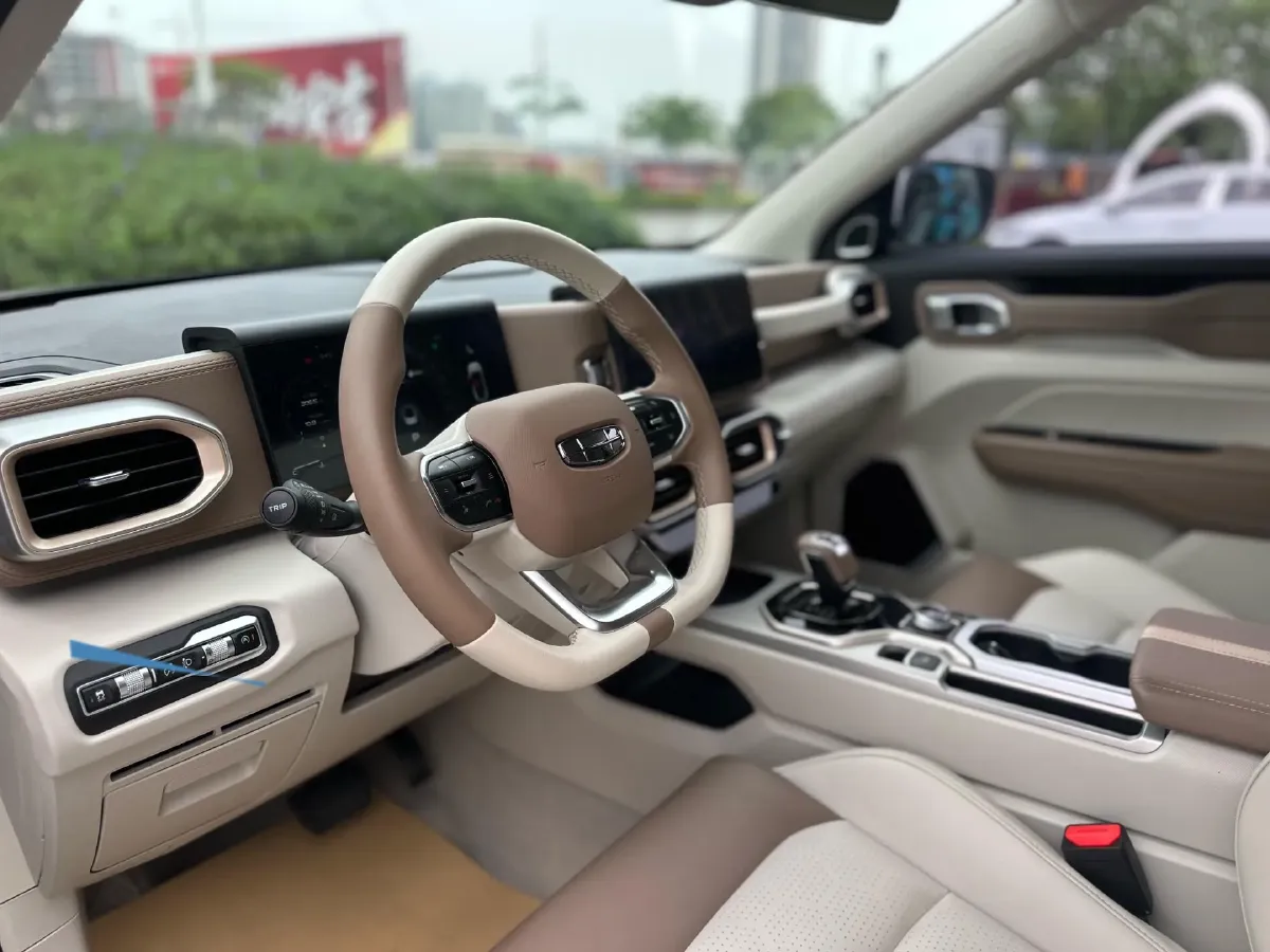 2020 Geely ICON 1.5T 177HP L3 7DCT,autocango,china used car exporter,china ev exporter,chinese used car exporter,chinese used ev exporter