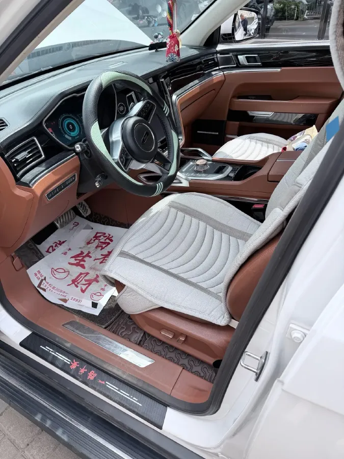 2017 Zotye T700 1.8T 177HP L4 6DCT,autocango,china used car exporter,china ev exporter,chinese used car exporter,chinese used ev exporter