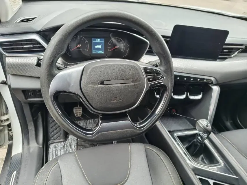 2019 BeiJing Auto X3 1.5T 150HP L4 6MT,autocango,china used car exporter,china ev exporter,chinese used car exporter,chinese used ev exporter