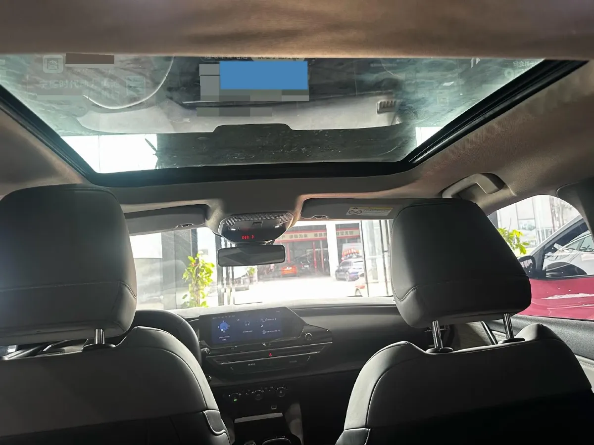 2021 Citroen C5 X 1.6T 175HP L4 8AT,autocango,china used car exporter,china ev exporter,chinese used car exporter,chinese used ev exporter