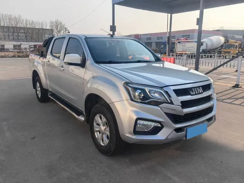 2019 Isuzu RE-MAX Jim 2.5T 129HP L4 6MT,autocango,china used car exporter,china ev exporter,chinese used car exporter,chinese used ev exporter