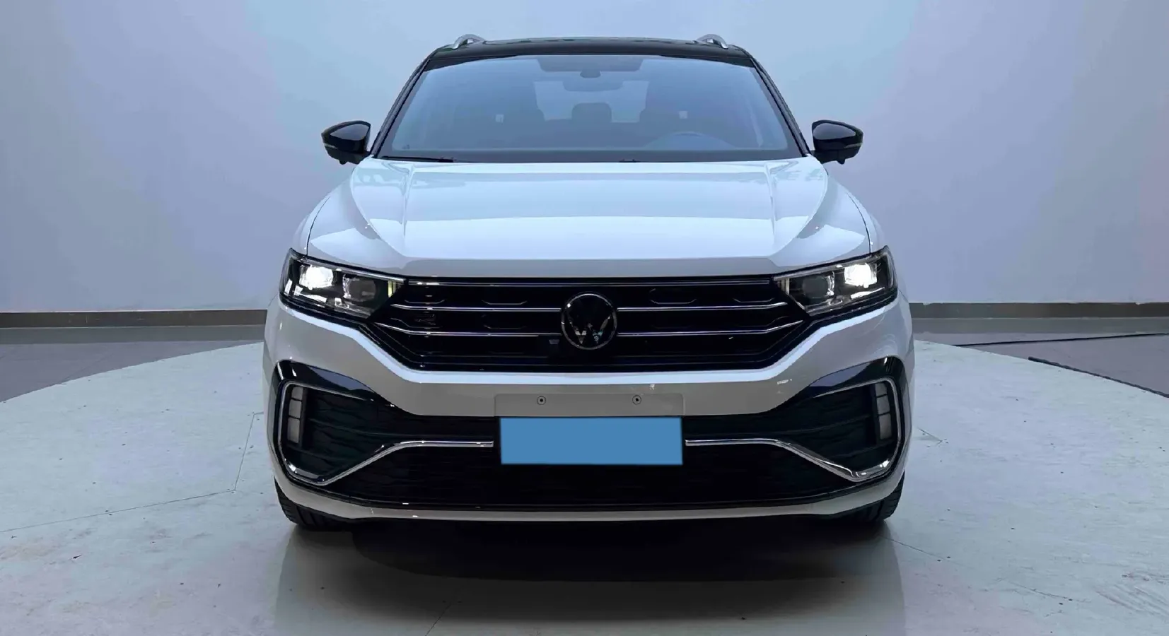 2022 Volkswagen T-Roc 1.4T 150HP L4 7DCT,autocango,china used car exporter,china ev exporter,chinese used car exporter,chinese used ev exporter