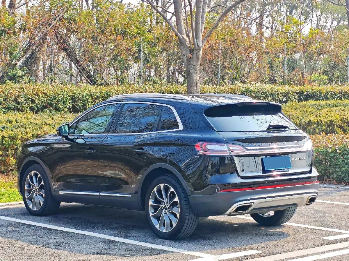2021 Lincoln Nautilus 2.0T 245HP L4 8AT,autocango,china used car exporter,china ev exporter,chinese used car exporter,chinese used ev exporter