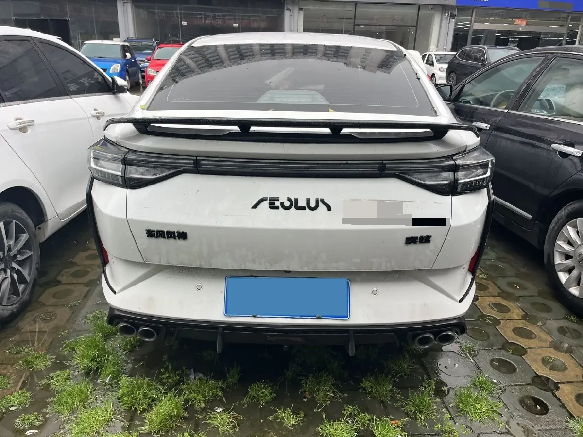 2024 DongFeng Aeolus YiXuan 1.5T 197HP L4 6DCT,autocango,china used car exporter,china ev exporter,chinese used car exporter,chinese used ev exporter
