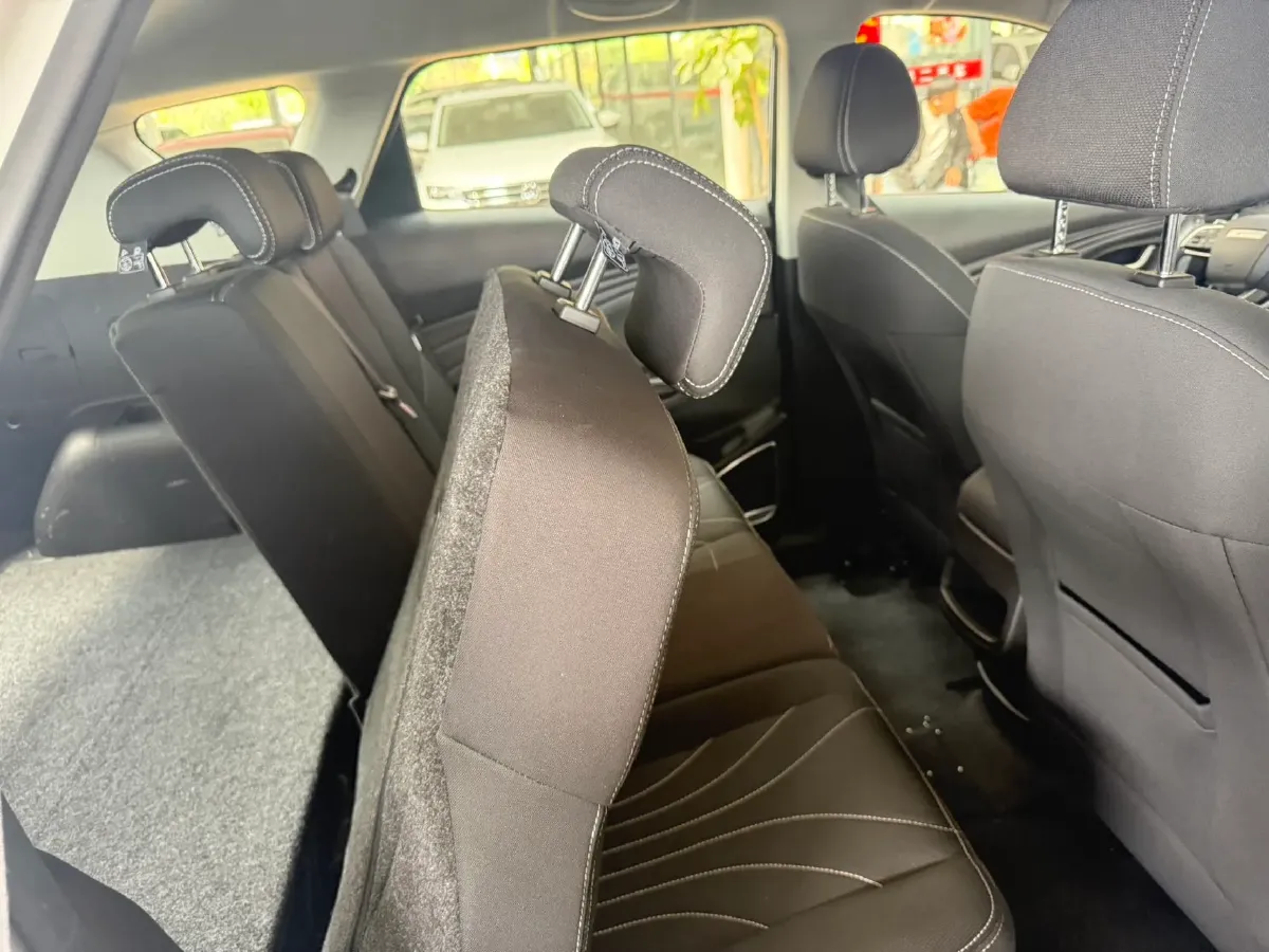 2019 Jetour X70 1.5T 156HP L4 6DCT,autocango,china used car exporter,china ev exporter,chinese used car exporter,chinese used ev exporter