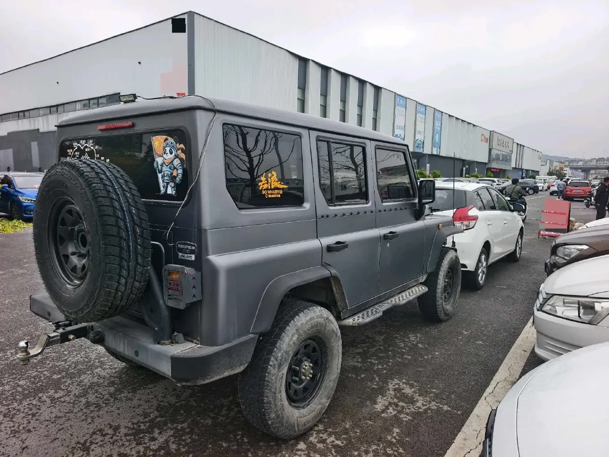 2023 BAW 212 2.4T 211HP L4 6MT,autocango,china used car exporter,china ev exporter,chinese used car exporter,chinese used ev exporter