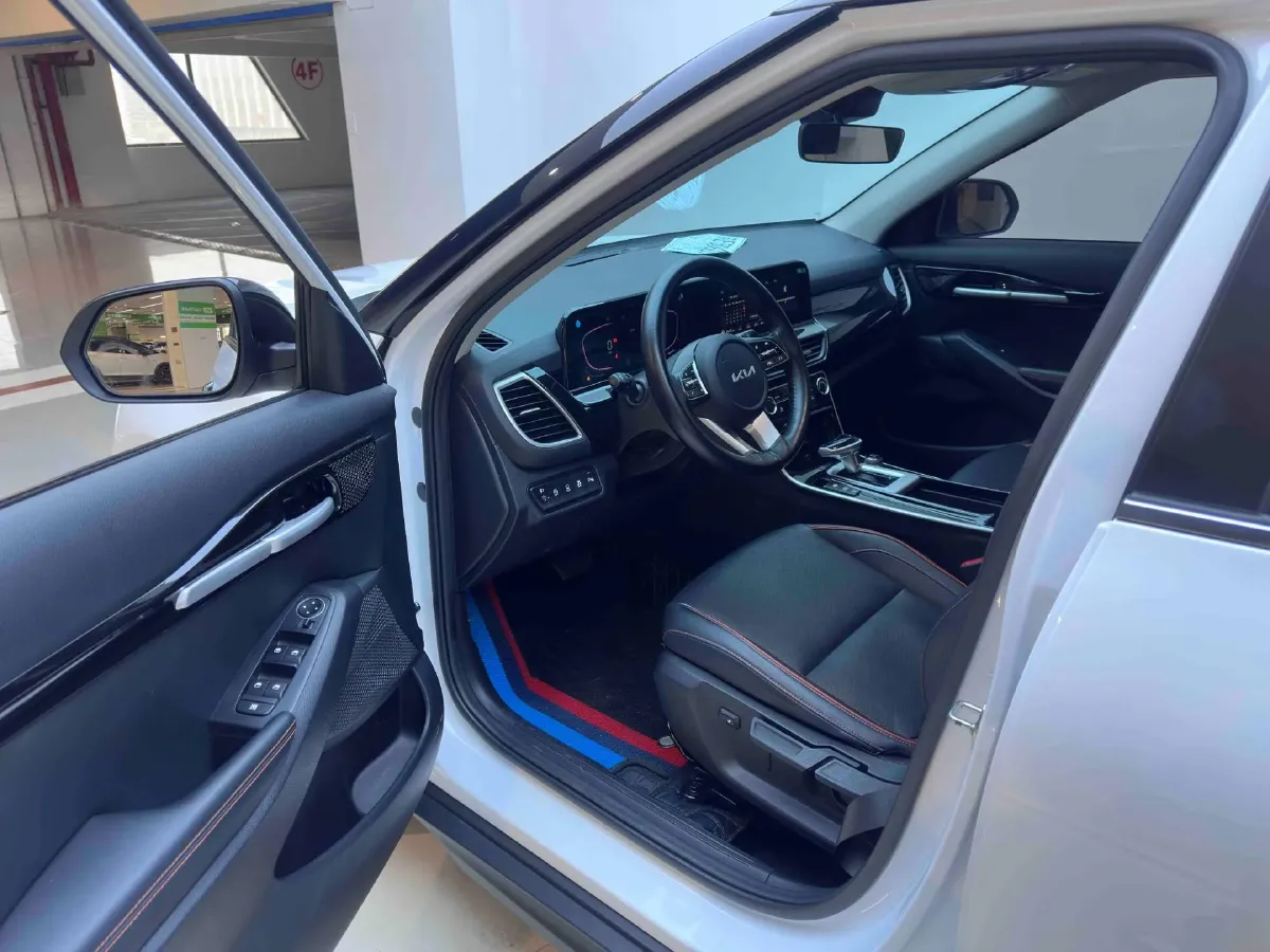 2023 Kia Seltos 1.5L 115HP L4 CVT,autocango,china used car exporter,china ev exporter,chinese used car exporter,chinese used ev exporter